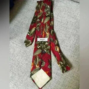BALLY 100% SILK GREEN,RED & GOLD DESIGNER LUXURY MEN’S VINTAGE NECK TIE HOLIDAY